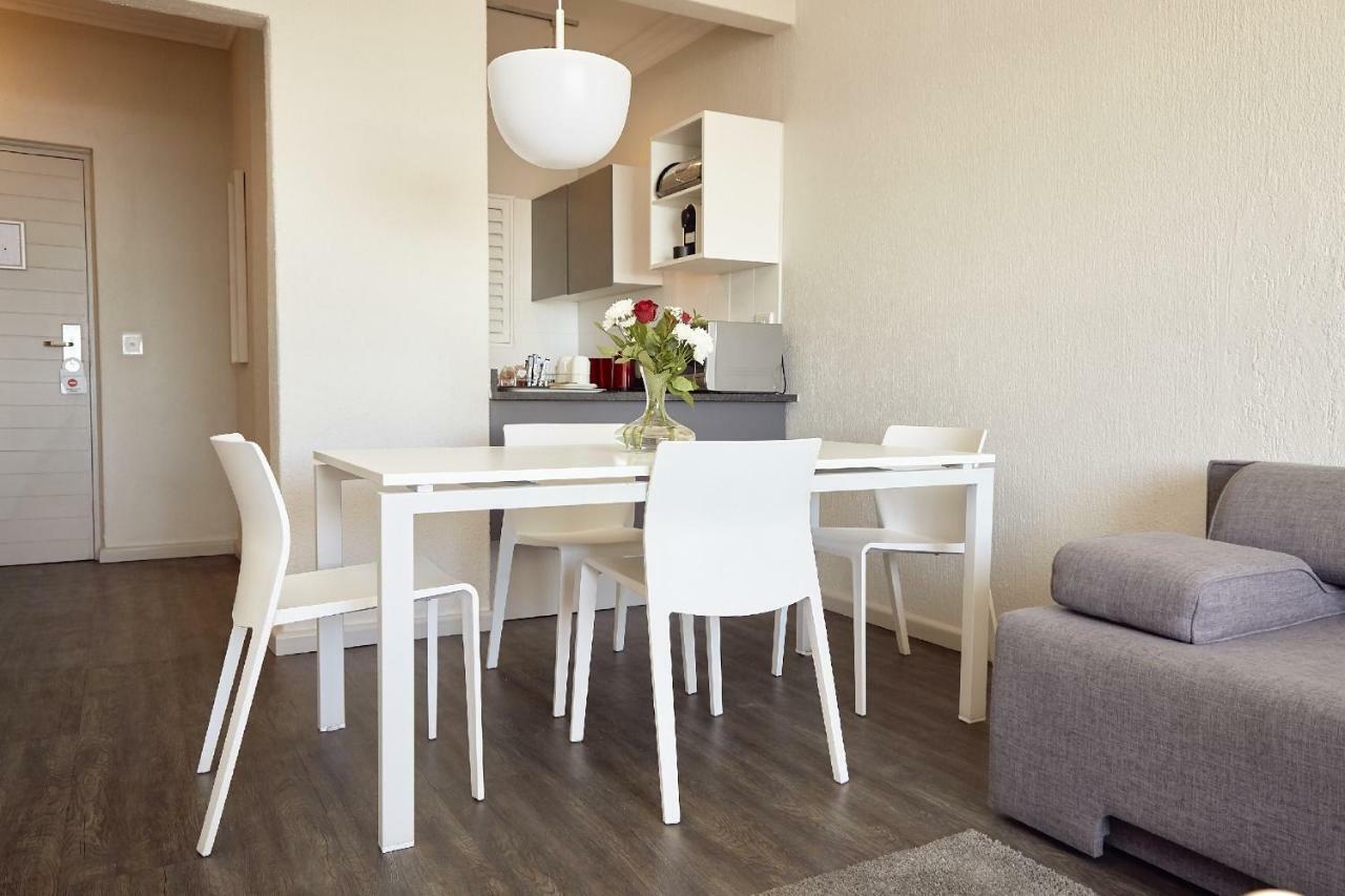 First Group Riviera Suites Kapstadt Exterior foto